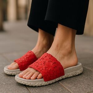 Sunies Women’s Red Floral Slide Sandals, Size 7.5, EU 38